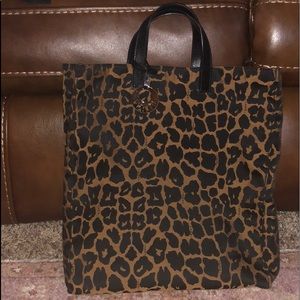 FENDI authentic tote!!!